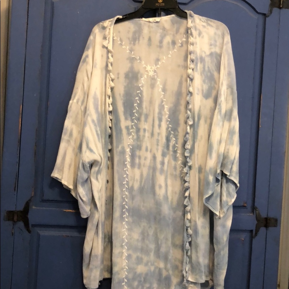 Blue tie dye kimono